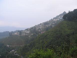 Darjeeling under the clouds - Darjeeling