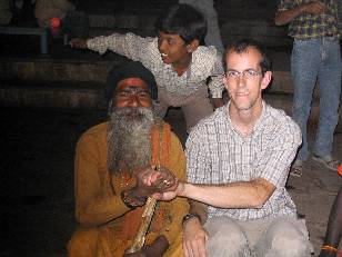 Fabien makes friends with a local sadhu, Varnassi