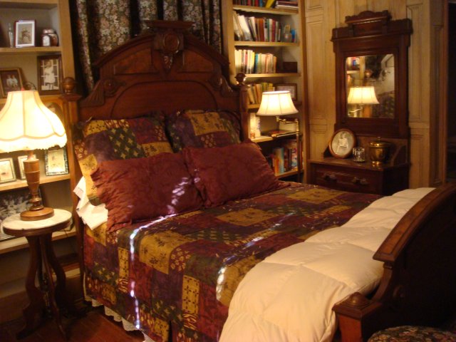 Victorian Library Guest Room