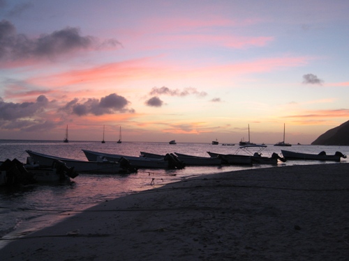 Gran Roque sunset boats.jpg