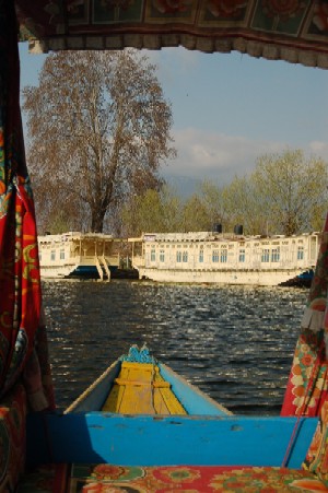 The New Majestic Houseboat