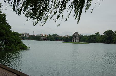 lake at edge of Old Quarter