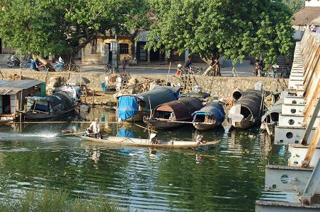 Sampan village, citadel, Hue