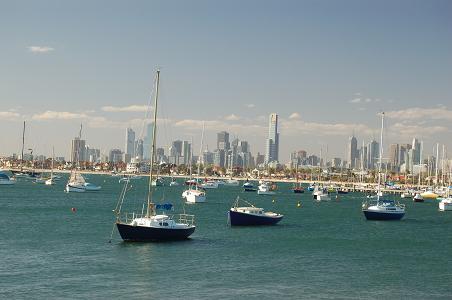 Melbourne from St Kildas beach