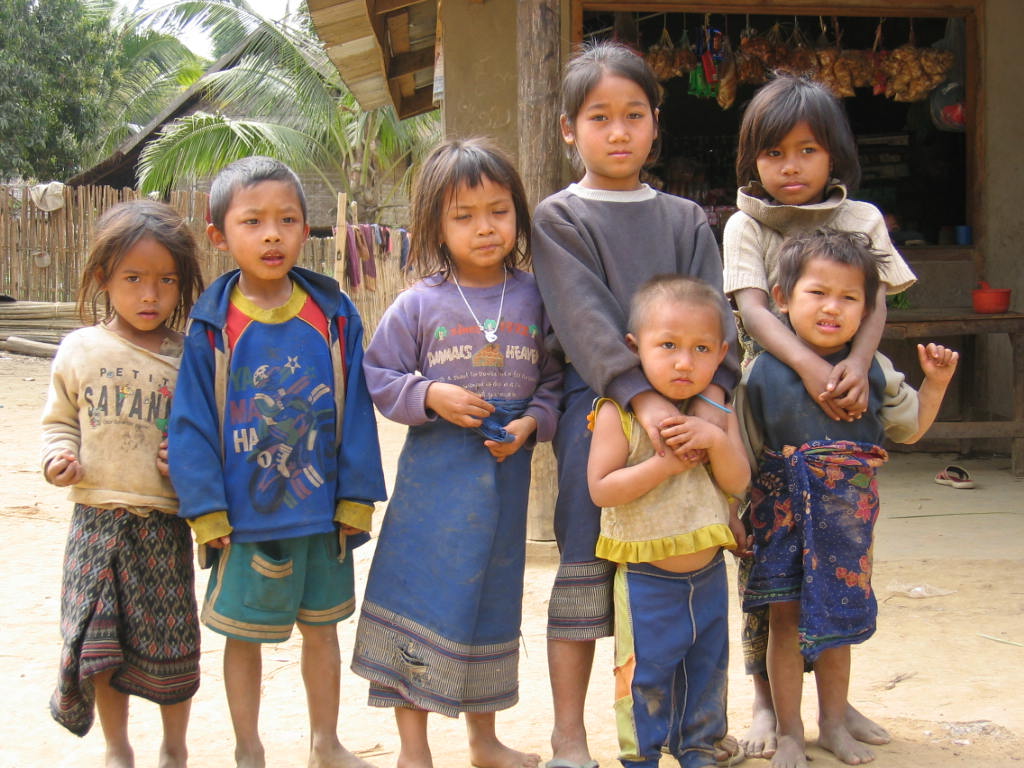 Children of the Khmu village