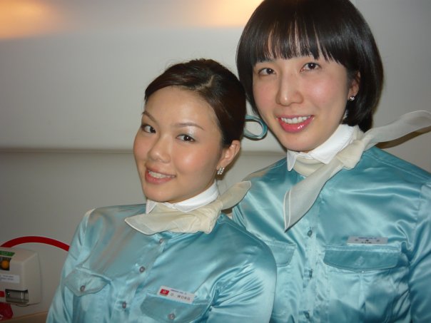 ke-flight-attendants.jpg