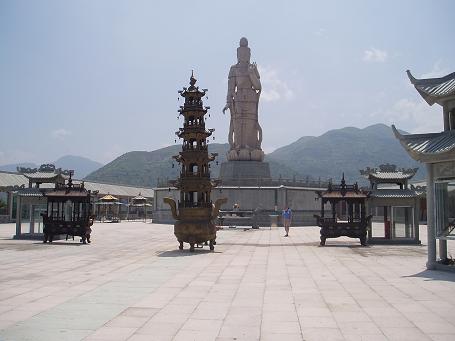 jo and buddah.JPG