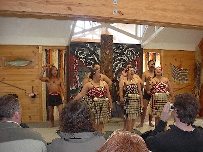 maoridance.jpg