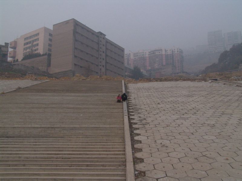 DSC03460_HeresMyNewPlayground___.JPG