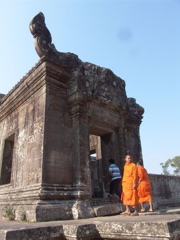 DSC07964_PrasatPreahVihear_TheThaiArrive.JPG