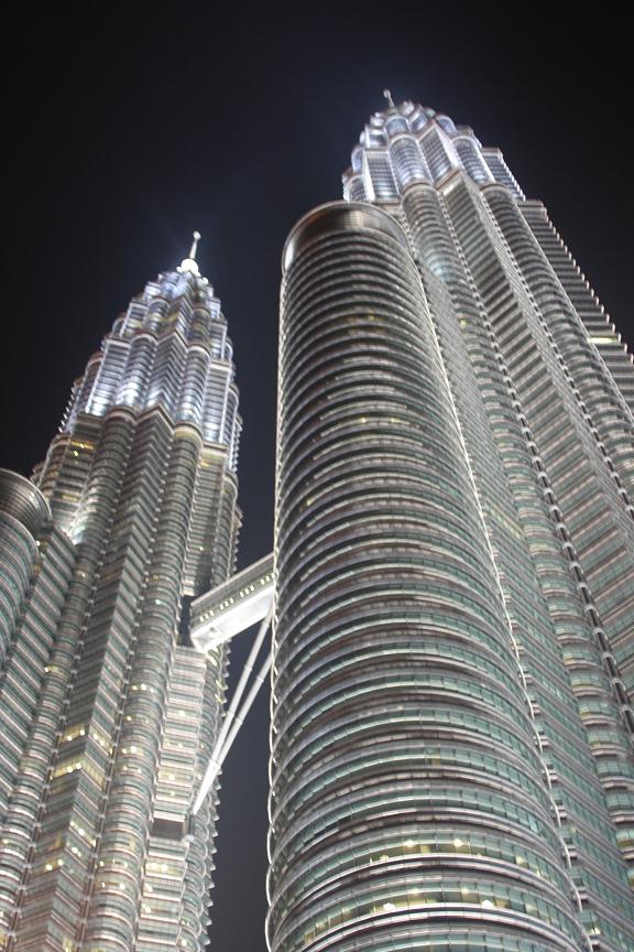 petronas2.JPG