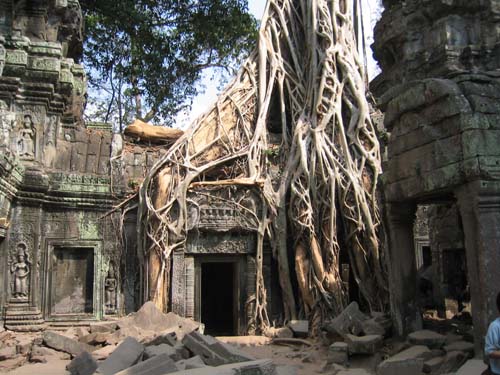 angkor1.JPG