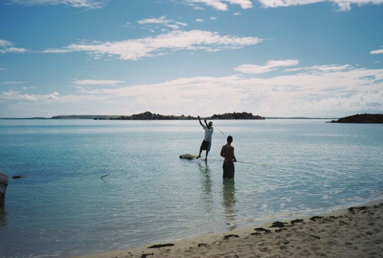 spear hunting on sunday island