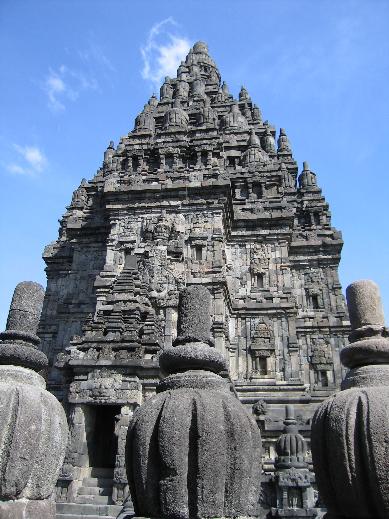 prambanan1.jpg