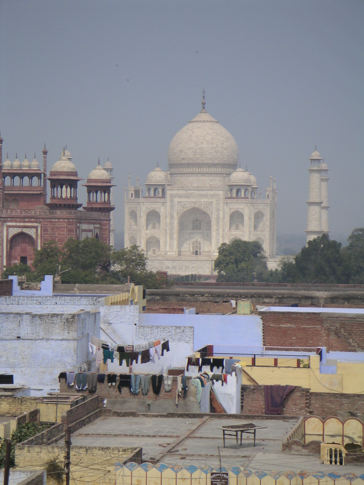 First view of the Taj from rooftops.jpg