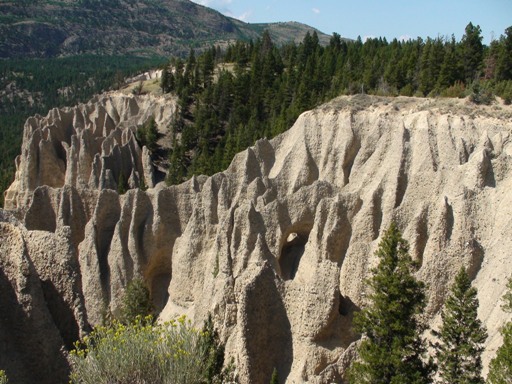 hoodoos2.jpg