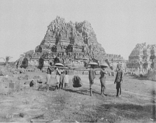 prambanan_18951.jpg