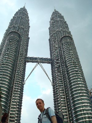 Hendrik vor Petronas Towers