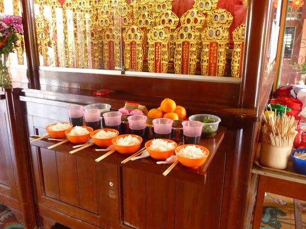 buddhist-temple-offering.jpg