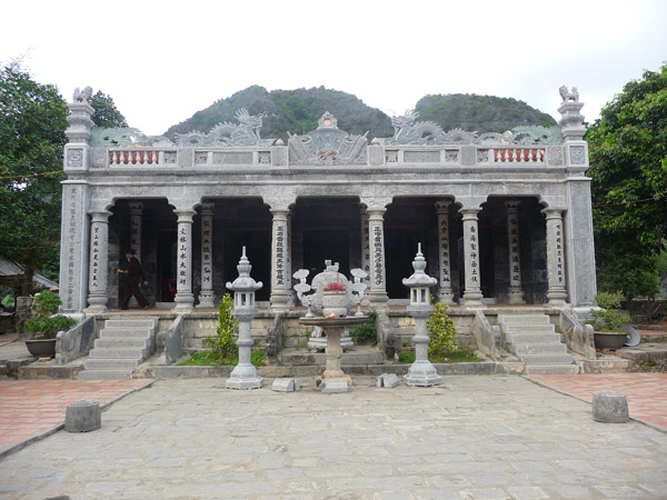temple-1.jpg