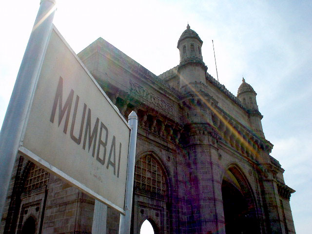 DSC09154mumbaisignX.jpg