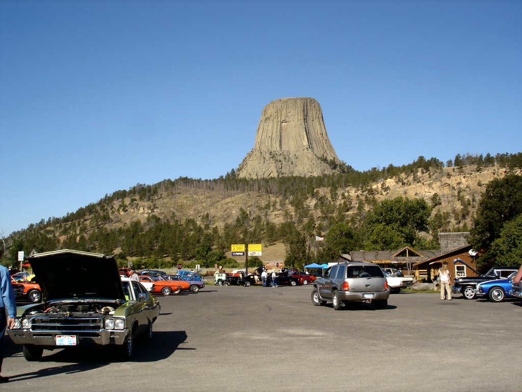 devilstowercarshow.jpg